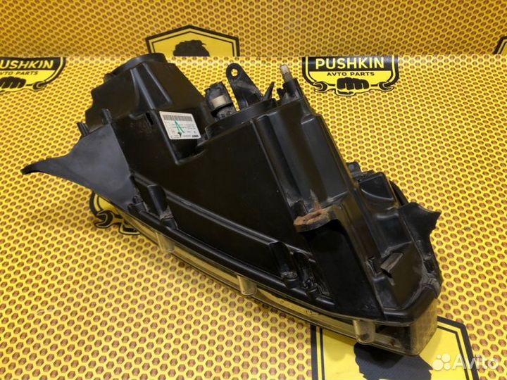 Фара блок передняя левая Renault Logan L8 K7M 812