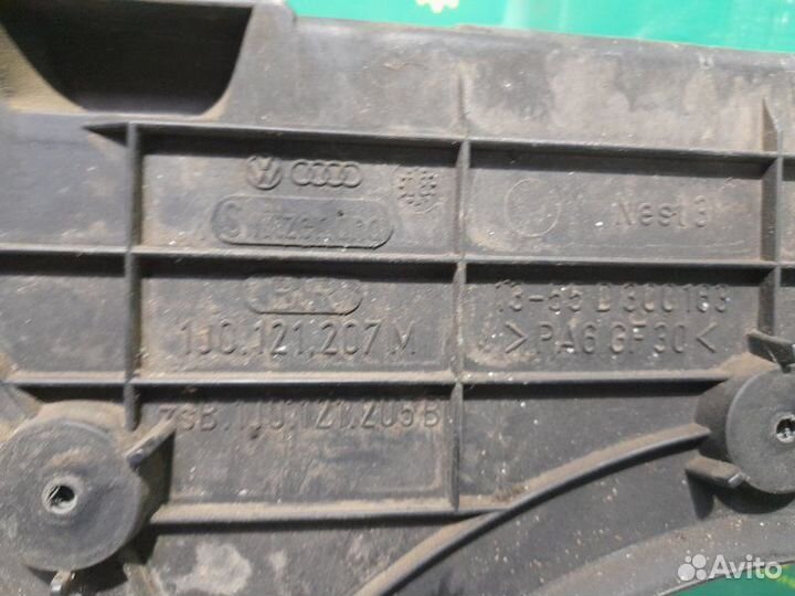 Диффузор радиатора Skoda Octavia A4 1.6BFQ 2008