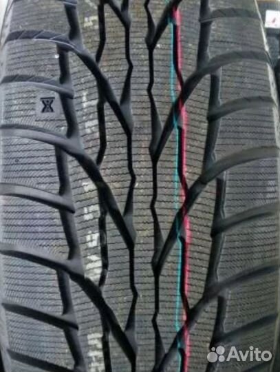 Kumho WinterCraft SUV Ice WS51 245/70 R16 111T