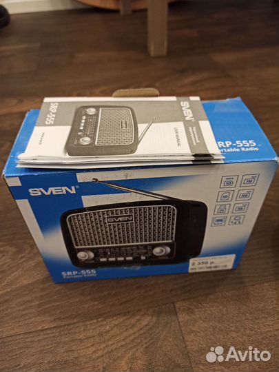 Портативный радиоприемник Sven SRP-555