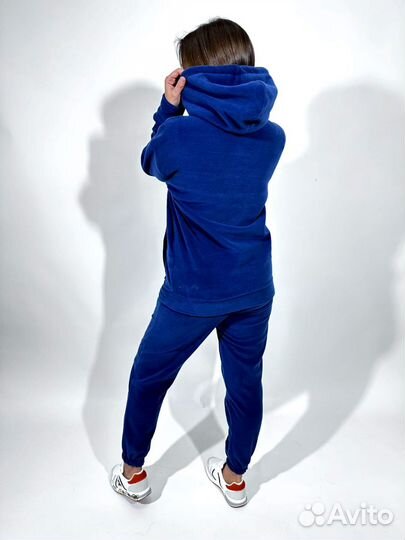Спортивный костюм женский теплый новый