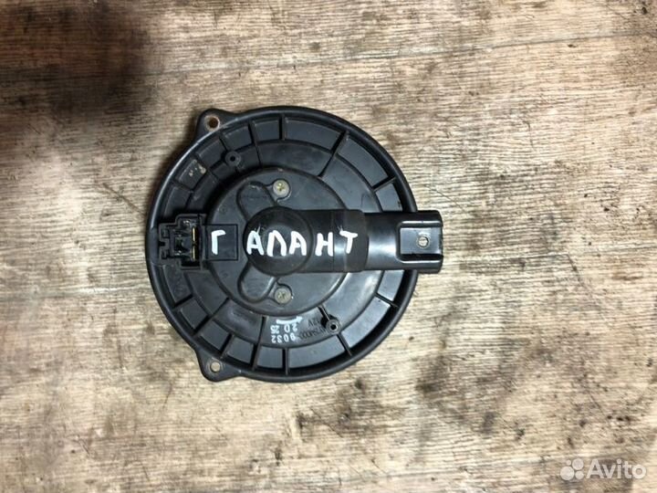 Мотор печки Mitsubishi Galant EA 8 USA 4G64 2002