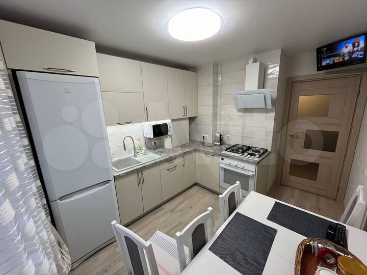 3-к. квартира, 72,7 м², 8/9 эт.