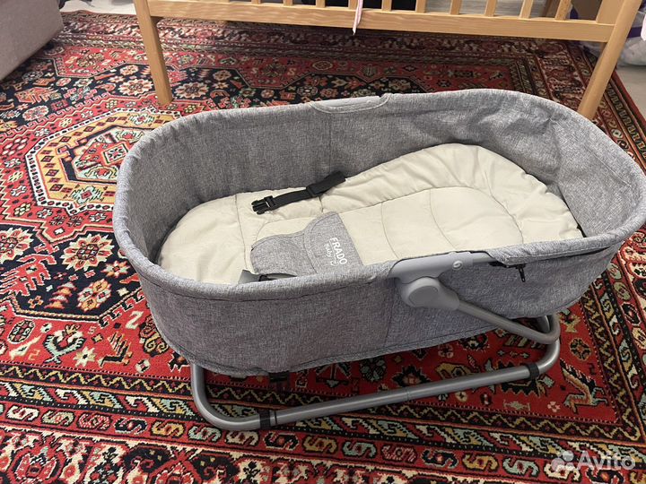 Шезлонг детский