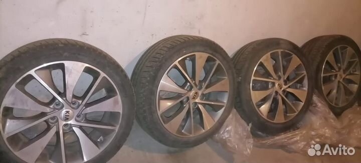 Колёса на KIA Optima r18 оригинал