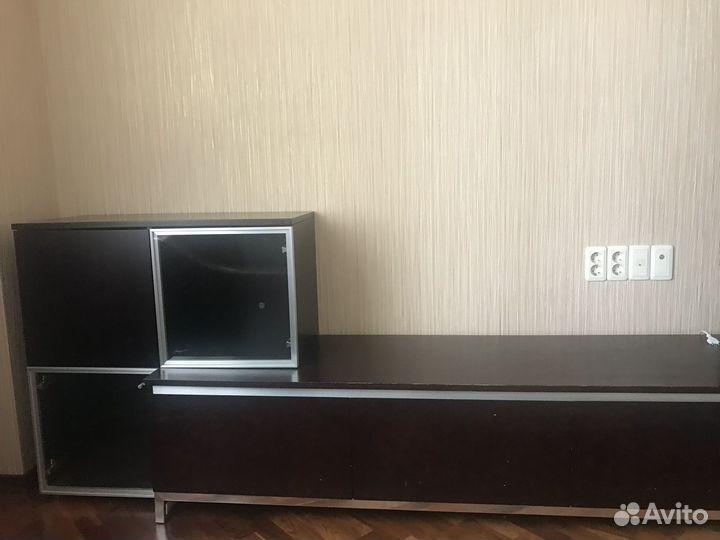 Тумба под телевизор