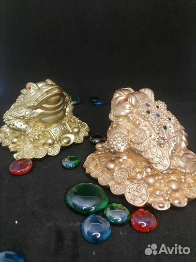 Трёхлапая денежная жаба, лягушка. Фэн-Шуй