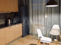 суточная однокомнатная квартира метро. суточная однокомнатная квартира метро. квартира готова к заселению. Latitude апарт отель новые черемушки. купить апартаменты люкс в пыталове.