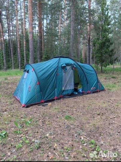 Палатка и спальный мешок