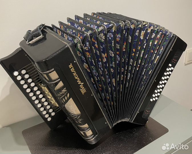 Гармонь тульская 402