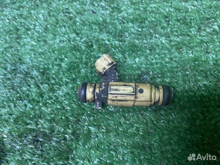 Форсунка топливная Hyundai Elantra 3 XD