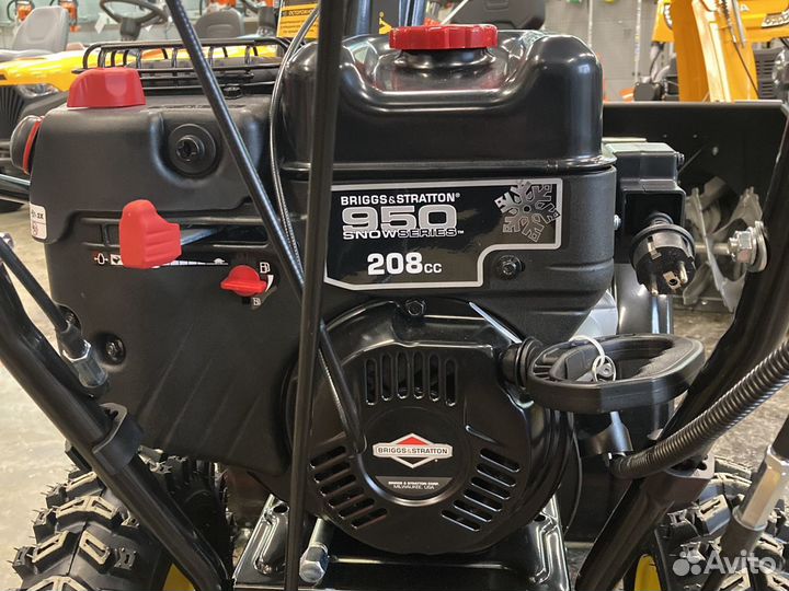 Снегоуборщик champion ST656BS briggs stratton