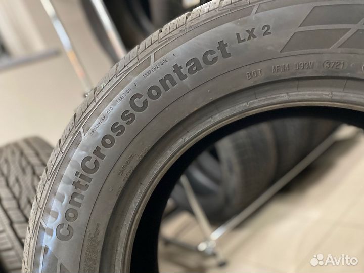 Continental ContiCrossContact LX2 255/60 R18