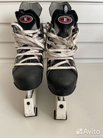 Коньки хоккейные 44-45