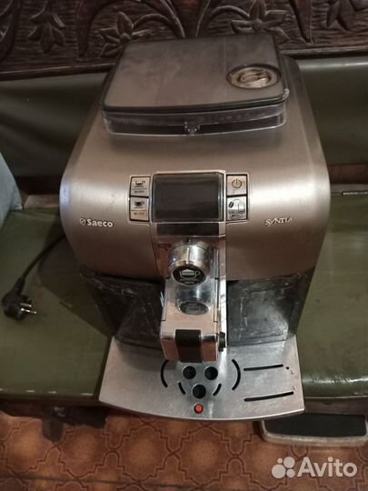 Кофемашина saeco