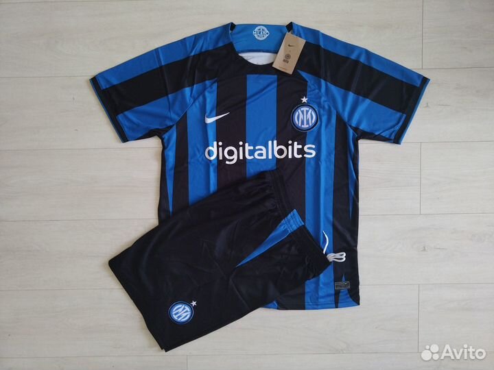 Форма футбольного клуба 