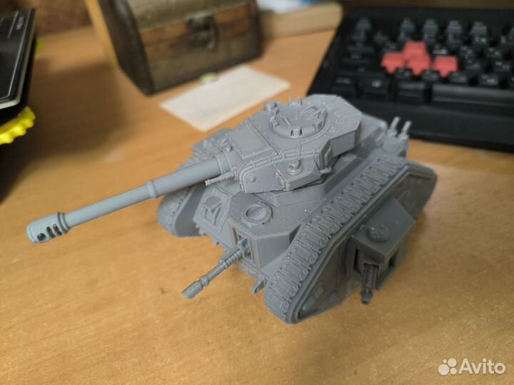 Warhammer 40000 танк Leman Russ/Леман Русс