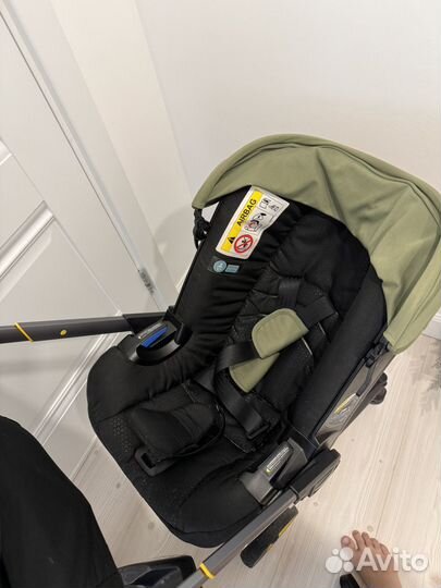 Автокресло doona с базой isofix и допами