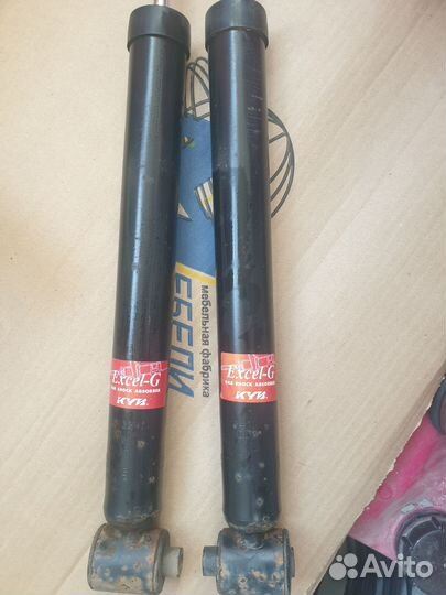 Амортизаторы задние VAG, стойки