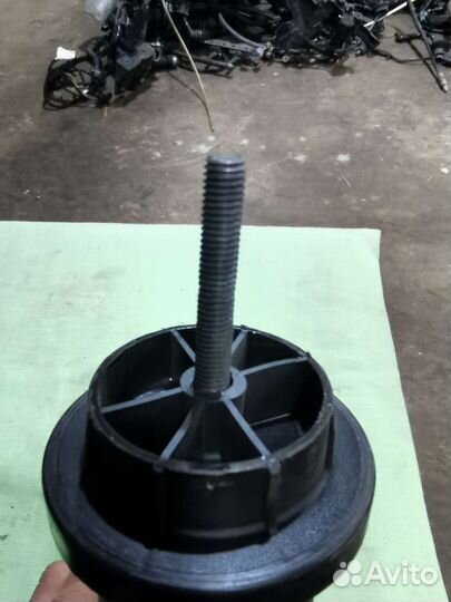 Крепление запасного колеса audi volkswagen