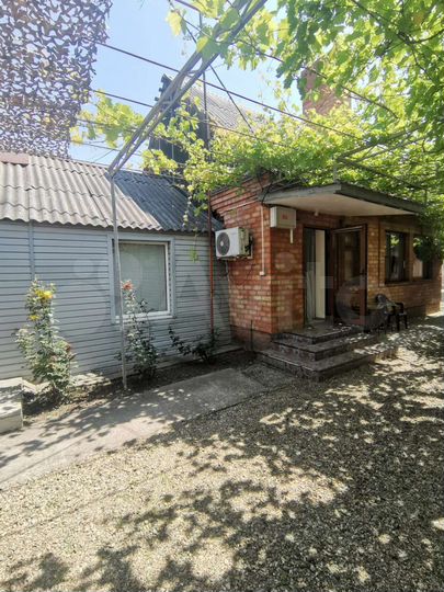 Дом 64 м² на участке 4 сот.