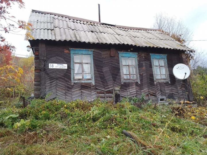 Дом 27,4 м² на участке 15 сот.