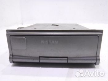 CD-чейнджер Ниссан Presage U30