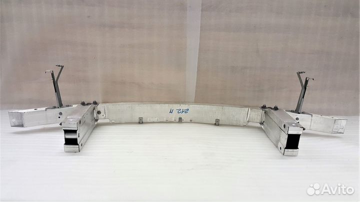 Усилитель бампера Mercedes E-Class W212 передний