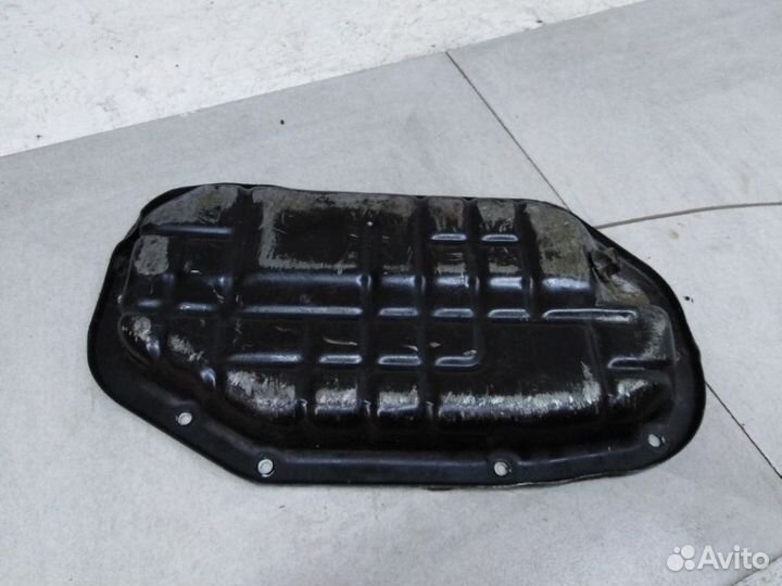 Поддон двигателя Ниссан