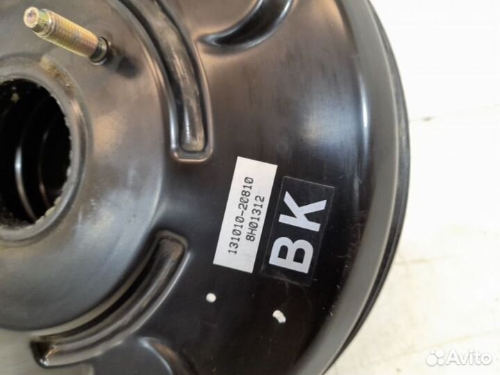 Вакуумный усилитель передний Toyota Hilux 8 2015