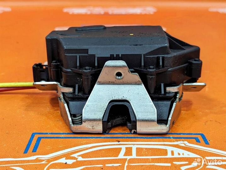 Замок багажника w211 E-class 272.972