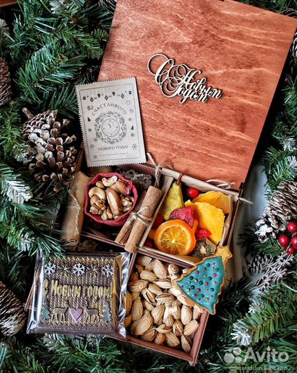 Подарочные боксы