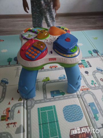 Развивающий стол fisher price