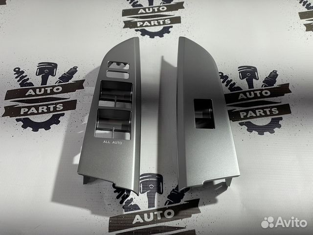 Накладки кнопок дверей Land Cruiser 200