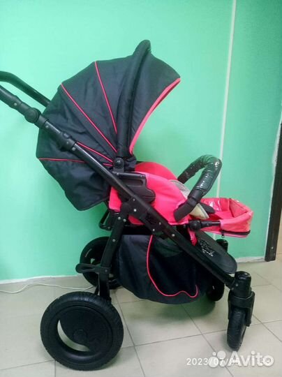 Коляска Zippy Sport 3 в 1