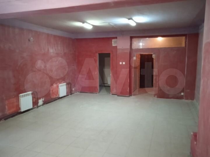 Продаю торговое помещение 73,2м²