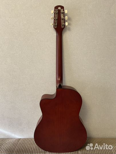 Классическая гитара с подключением