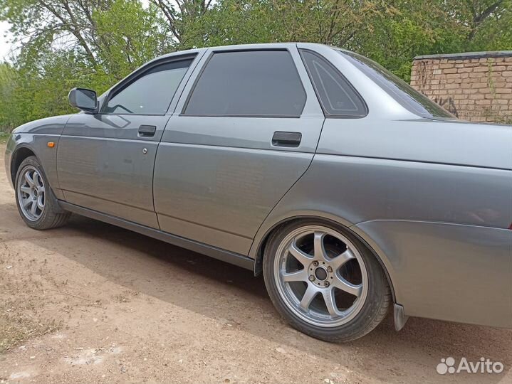 LADA Priora, 2011