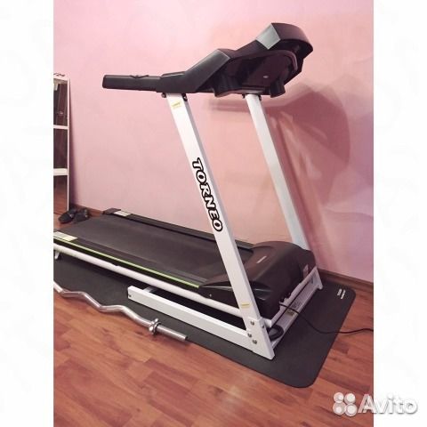 Новая беговая дорожка Torneo Smarta T-205