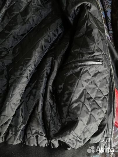 Кожаная куртка ferrari