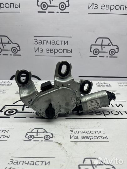 Моторчик стеклоочистителя задний Skoda Octavia A5