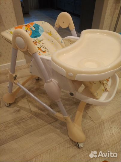 Стульчик для кормления babyton