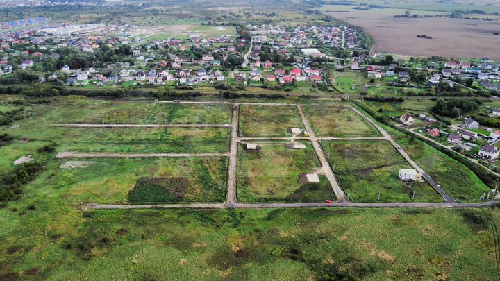 Участок 7 сот. (ИЖС)