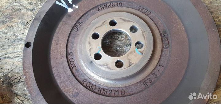 Маховик Volkswagen Golf V 2003-2009