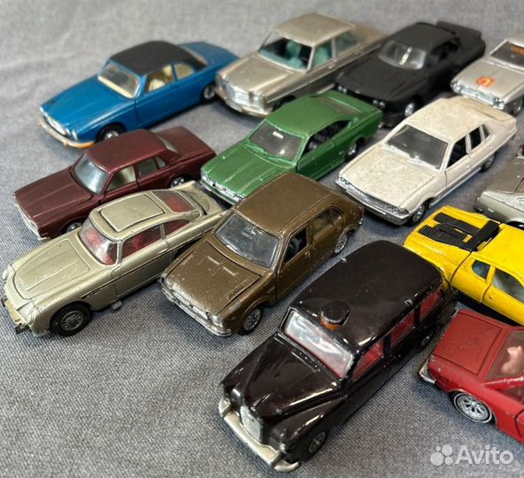 Corgi, Yonezawa, Dandy, Sakura. 1/43