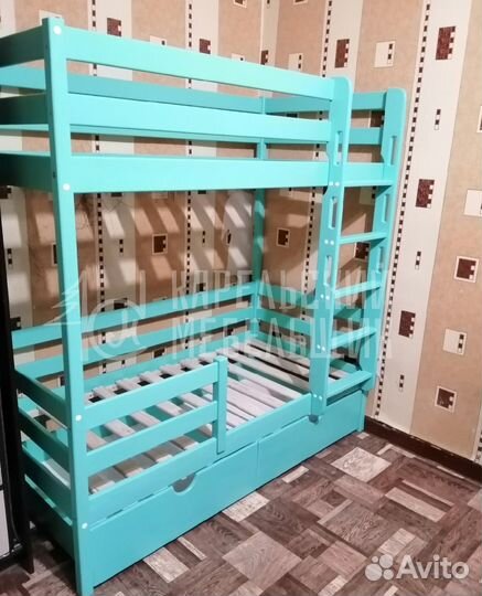 Кровать двухъярусная в наличии