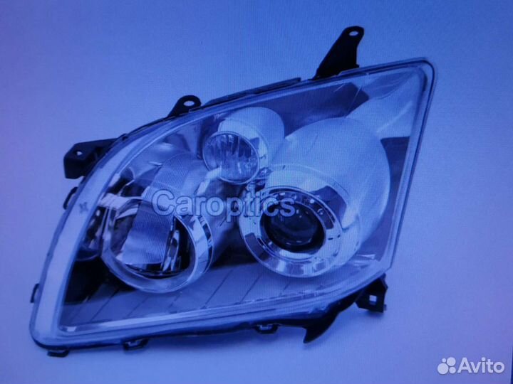 Фара передняя для Toyota Avensis рестайлинг