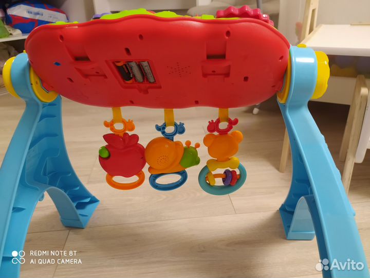 Развивающий музыкальный столик