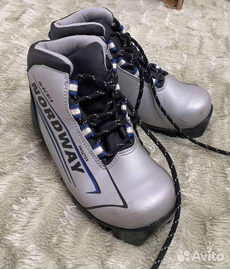 Лыжные ботинки детские