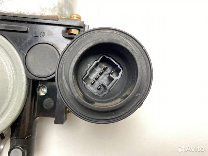 Стеклоподъемный механизм передний левый Toyota